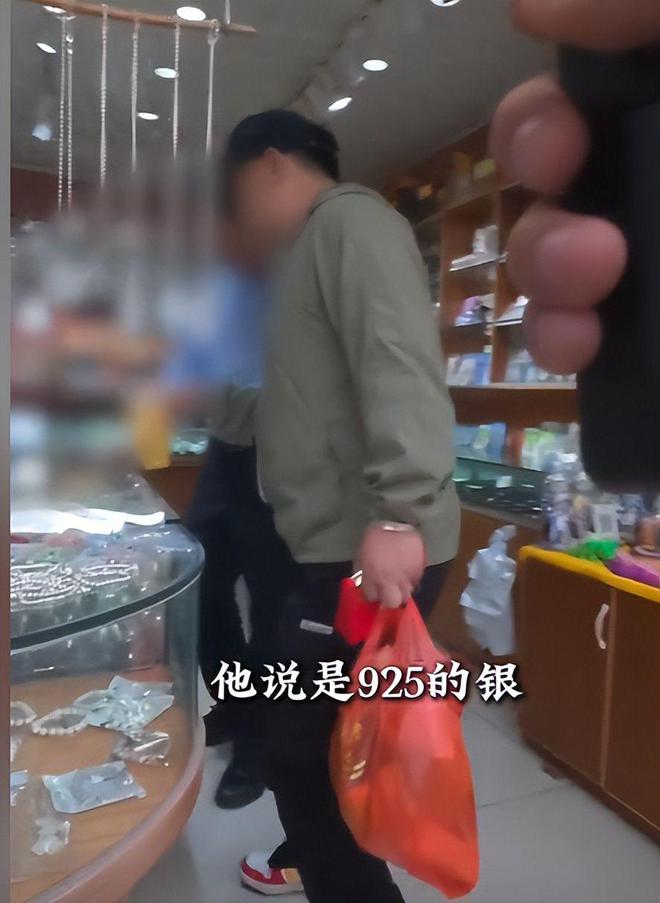 黄果树景区假货泛滥后续：网红打假苗银遭威胁市彩神vll监局严查曝光(图12)